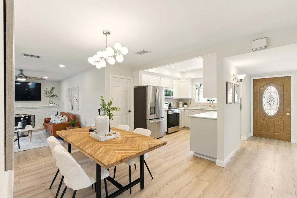 Detail Gallery Image 13 of 43 For 467 Safari Dr, San Jose,  CA 95123 - 4 Beds | 2 Baths
