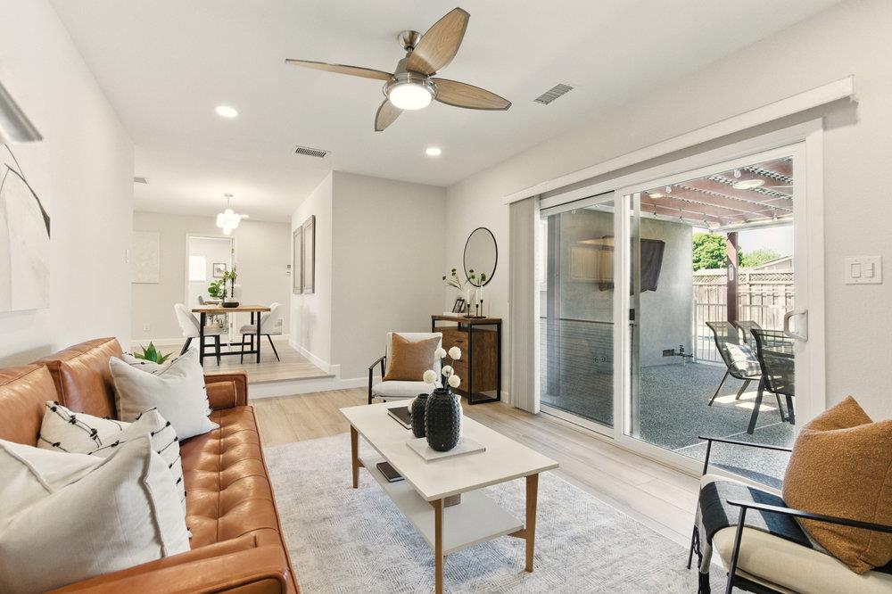 Detail Gallery Image 15 of 43 For 467 Safari Dr, San Jose,  CA 95123 - 4 Beds | 2 Baths