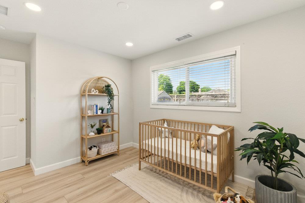 Detail Gallery Image 23 of 43 For 467 Safari Dr, San Jose,  CA 95123 - 4 Beds | 2 Baths