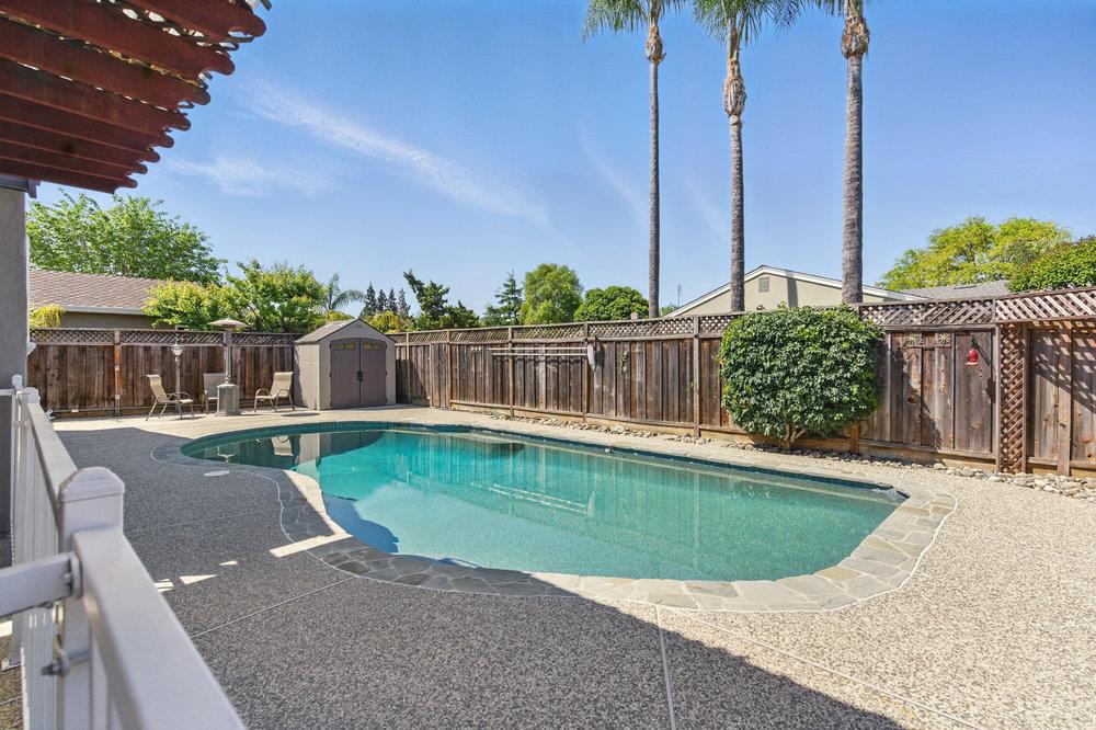 Detail Gallery Image 32 of 43 For 467 Safari Dr, San Jose,  CA 95123 - 4 Beds | 2 Baths