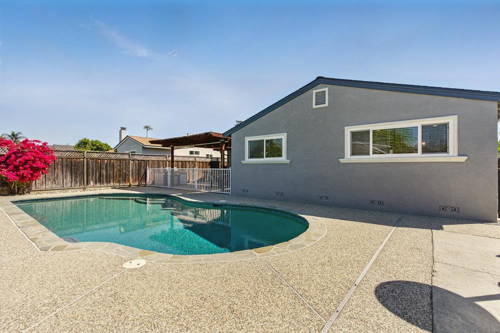 Detail Gallery Image 35 of 43 For 467 Safari Dr, San Jose,  CA 95123 - 4 Beds | 2 Baths
