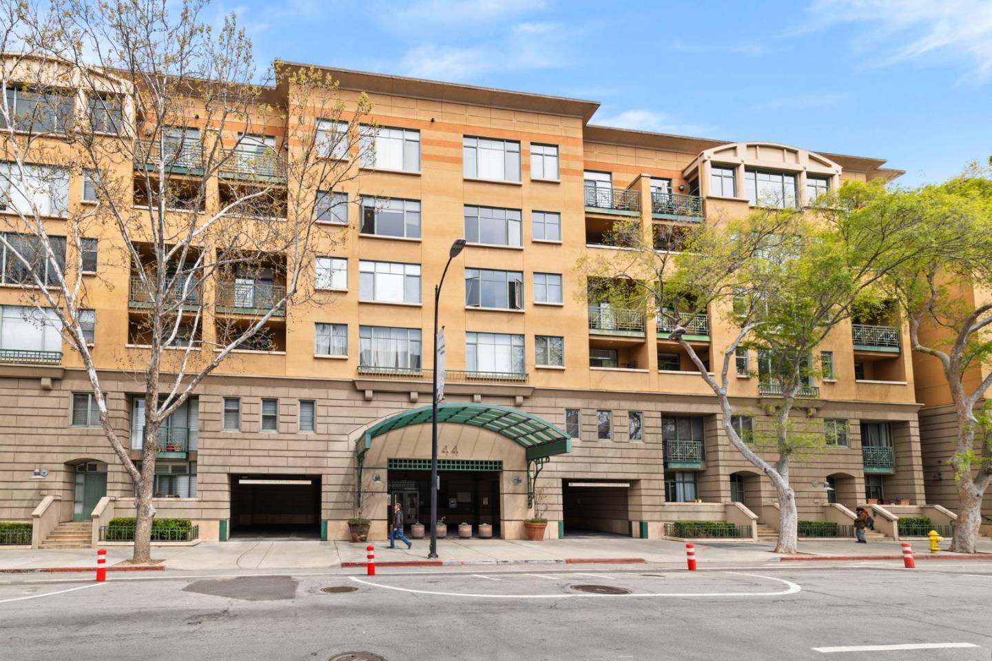 Detail Gallery Image 2 of 58 For 144 S 3rd St #326,  San Jose,  CA 95112 - 2 Beds | 2 Baths