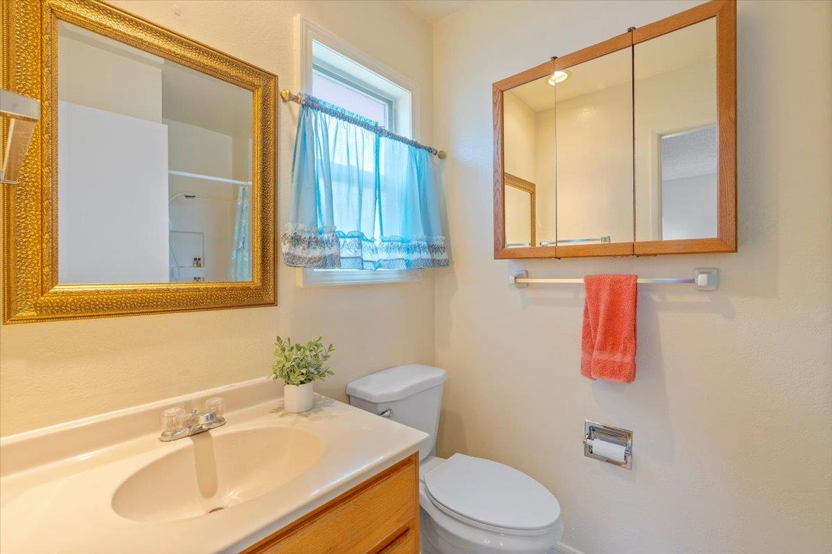 Detail Gallery Image 22 of 29 For 137 Silverwood Pl, Marina,  CA 93933 - 4 Beds | 2 Baths