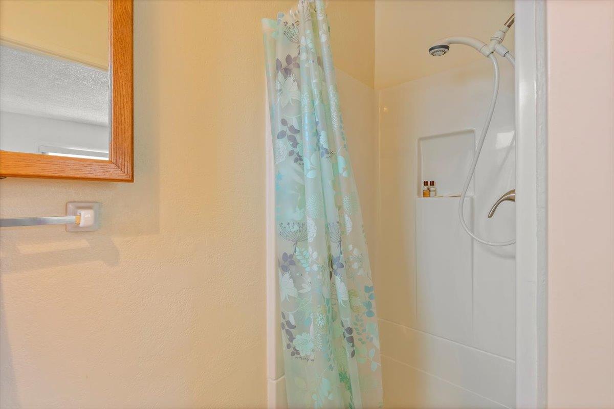 Detail Gallery Image 23 of 29 For 137 Silverwood Pl, Marina,  CA 93933 - 4 Beds | 2 Baths
