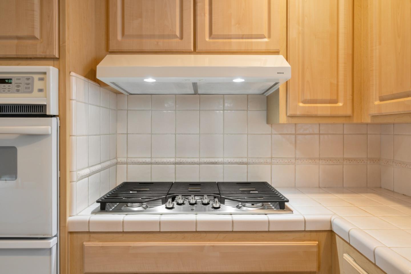 Detail Gallery Image 8 of 29 For 137 Silverwood Pl, Marina,  CA 93933 - 4 Beds | 2 Baths