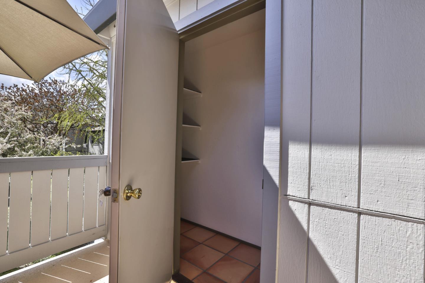 Detail Gallery Image 12 of 30 For 160 Sunwood Meadows Pl, San Jose,  CA 95119 - 2 Beds | 2 Baths