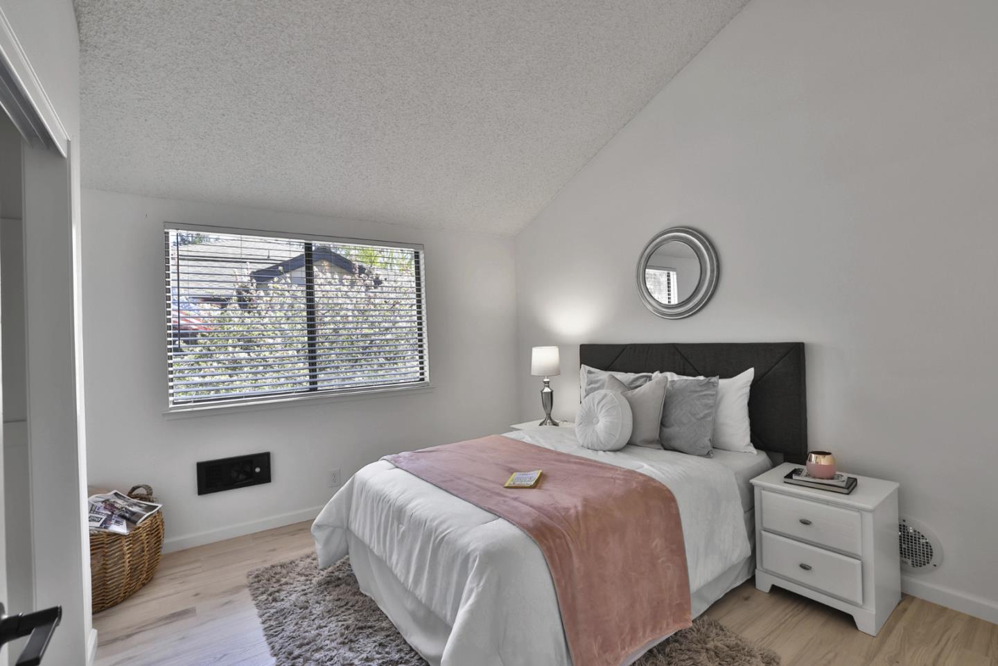 Detail Gallery Image 15 of 30 For 160 Sunwood Meadows Pl, San Jose,  CA 95119 - 2 Beds | 2 Baths