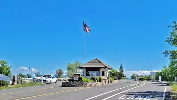 Detail Gallery Image 6 of 19 For 18966 Ketch Pl, Cottonwood_TEA,  CA 96022 - – Beds | – Baths