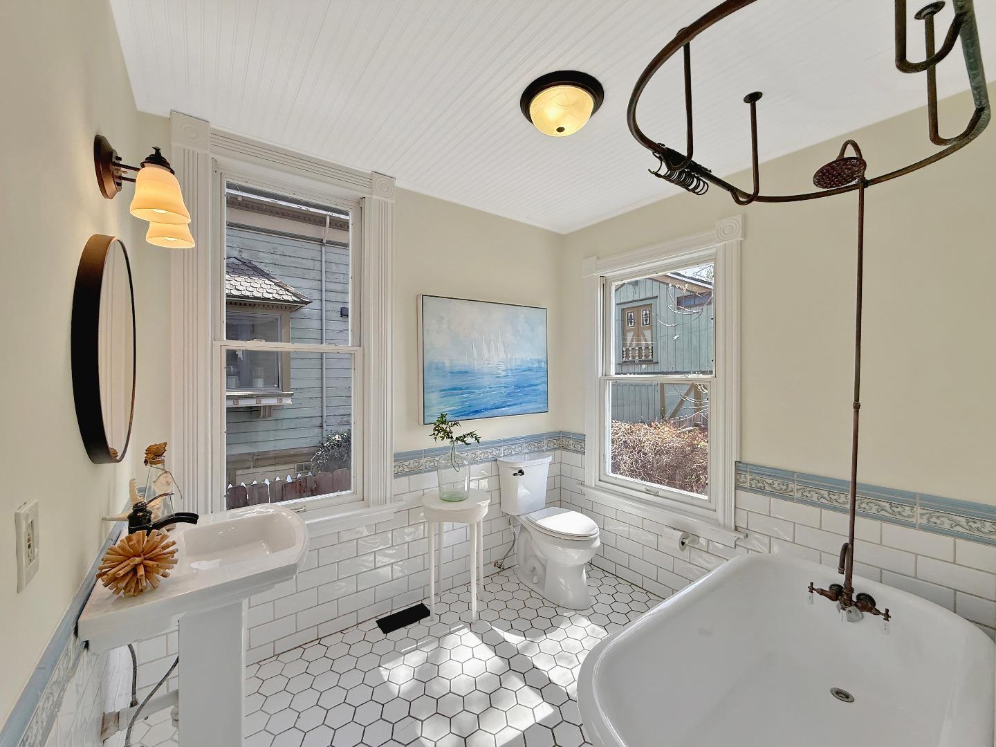Detail Gallery Image 24 of 50 For 398 W San Fernando, San Jose,  CA 95110 - 5 Beds | 2 Baths