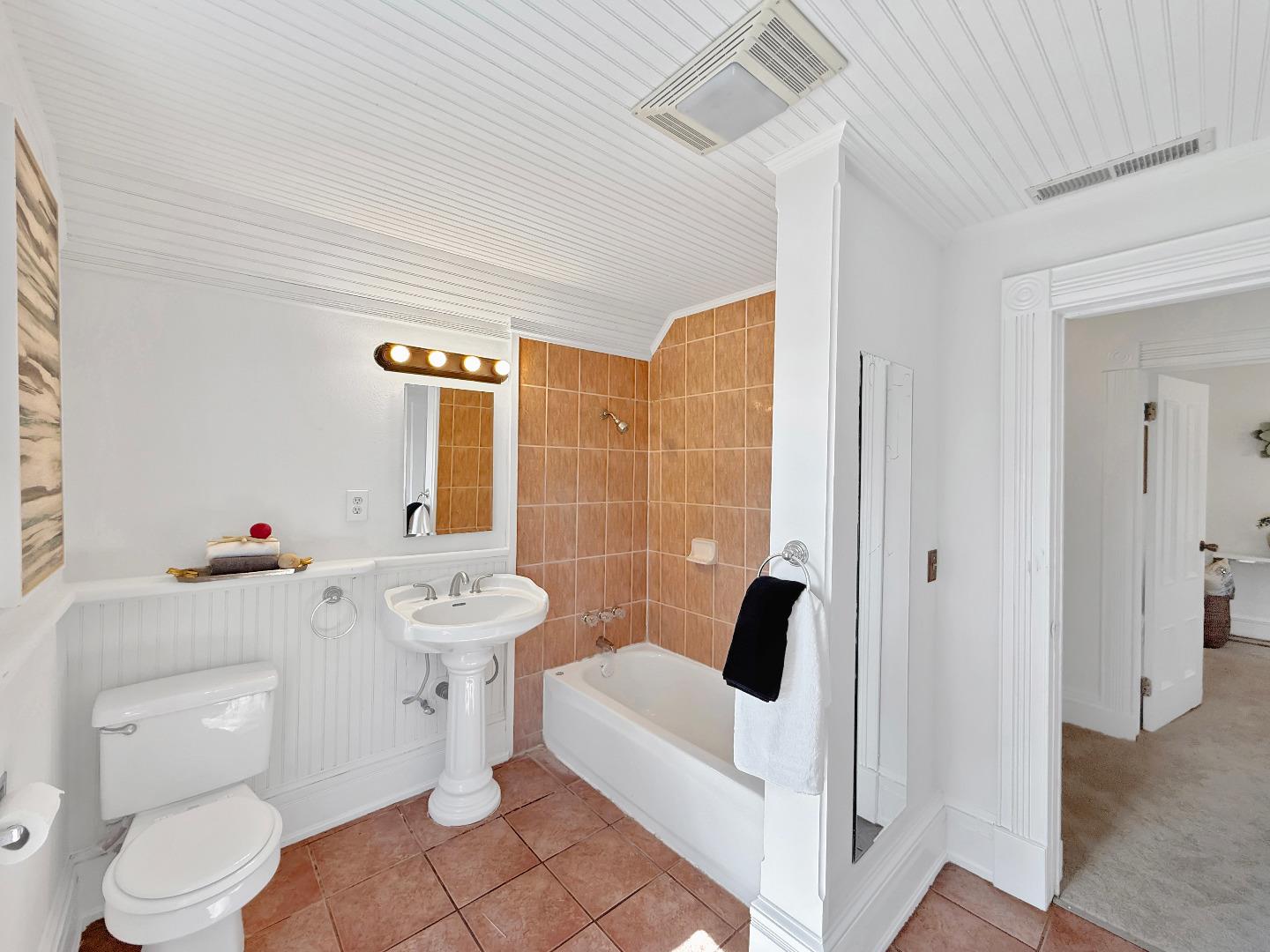 Detail Gallery Image 38 of 50 For 398 W San Fernando, San Jose,  CA 95110 - 5 Beds | 2 Baths