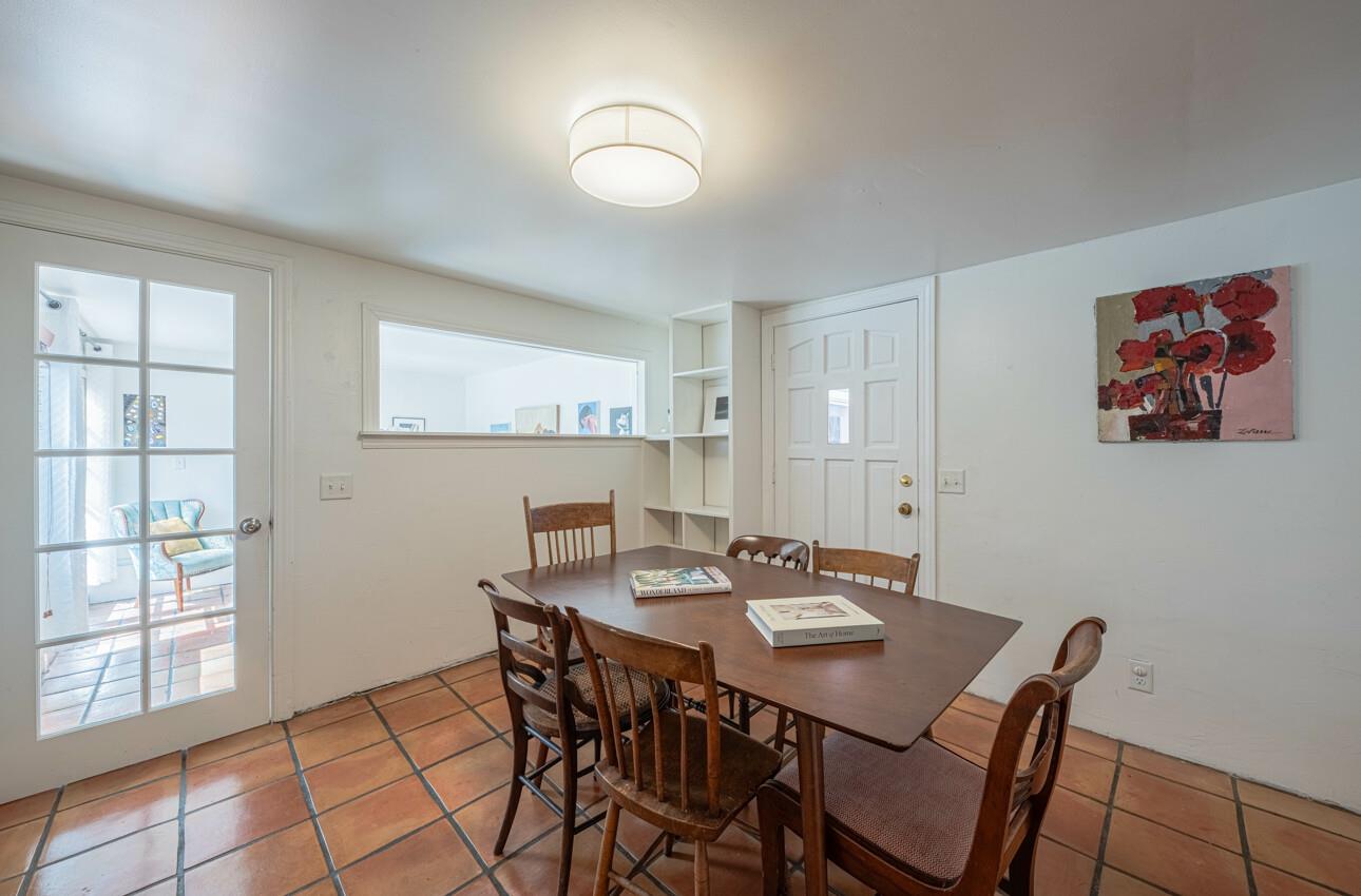 Detail Gallery Image 11 of 37 For 865 Lily St, Monterey,  CA 93940 - 4 Beds | 2 Baths