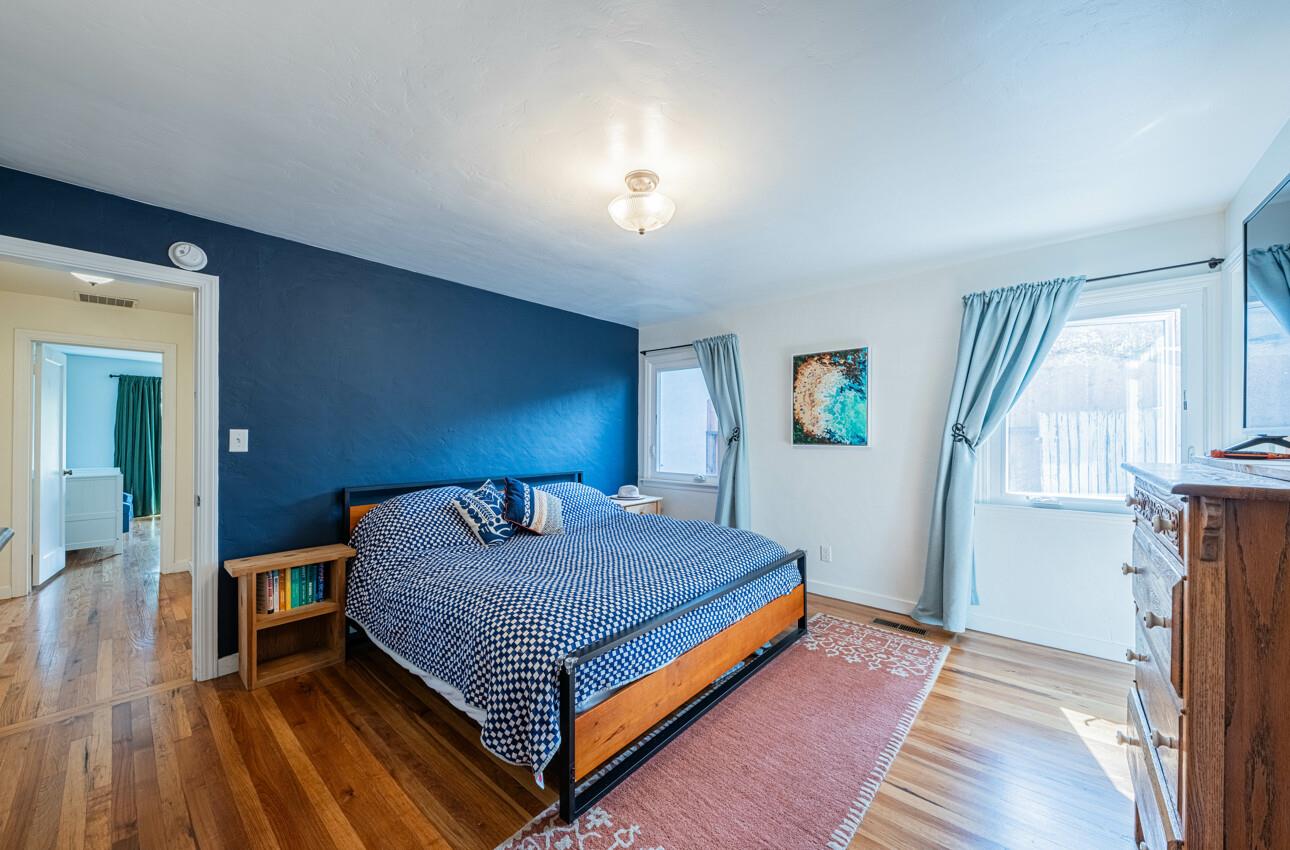 Detail Gallery Image 20 of 37 For 865 Lily St, Monterey,  CA 93940 - 4 Beds | 2 Baths