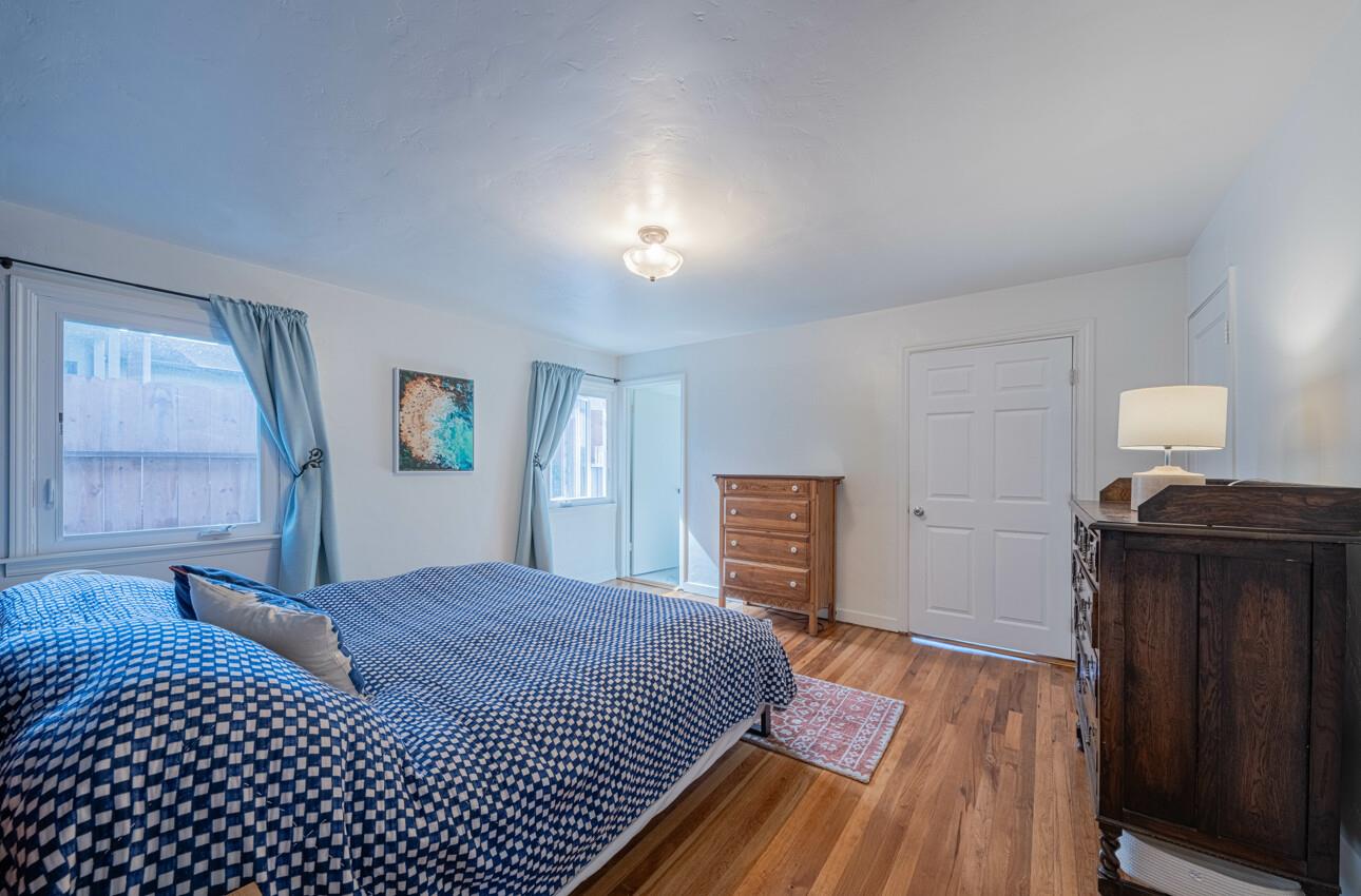 Detail Gallery Image 21 of 37 For 865 Lily St, Monterey,  CA 93940 - 4 Beds | 2 Baths