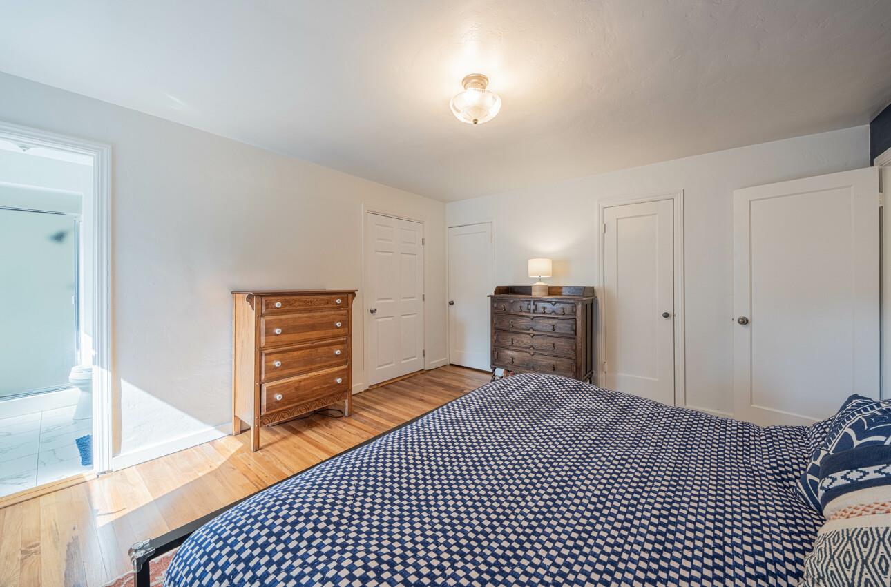 Detail Gallery Image 22 of 37 For 865 Lily St, Monterey,  CA 93940 - 4 Beds | 2 Baths