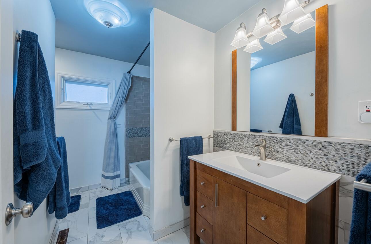 Detail Gallery Image 28 of 37 For 865 Lily St, Monterey,  CA 93940 - 4 Beds | 2 Baths