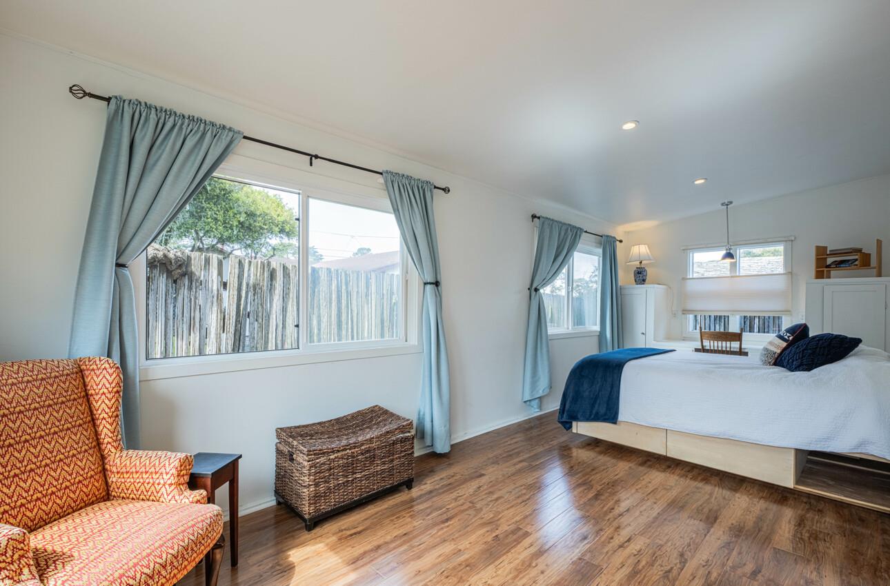 Detail Gallery Image 30 of 37 For 865 Lily St, Monterey,  CA 93940 - 4 Beds | 2 Baths