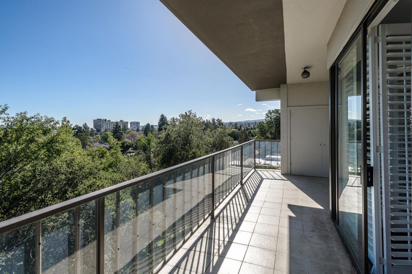 Detail Gallery Image 22 of 33 For 50 Mounds Rd, San Mateo,  CA 94402 - 2 Beds | 2 Baths