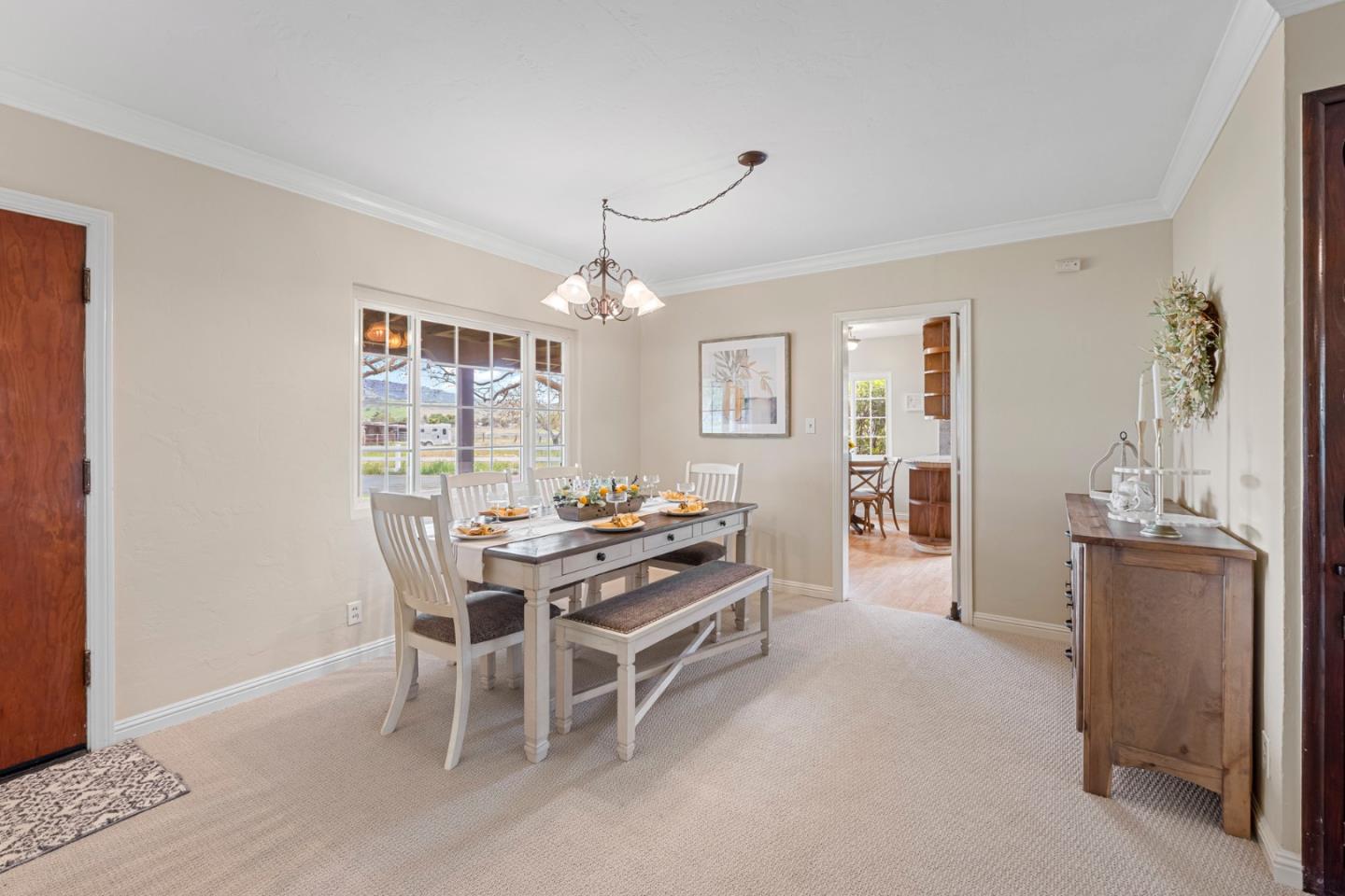 Detail Gallery Image 12 of 64 For 13755 Columbet Ave, San Martin,  CA 95046 - 3 Beds | 2 Baths