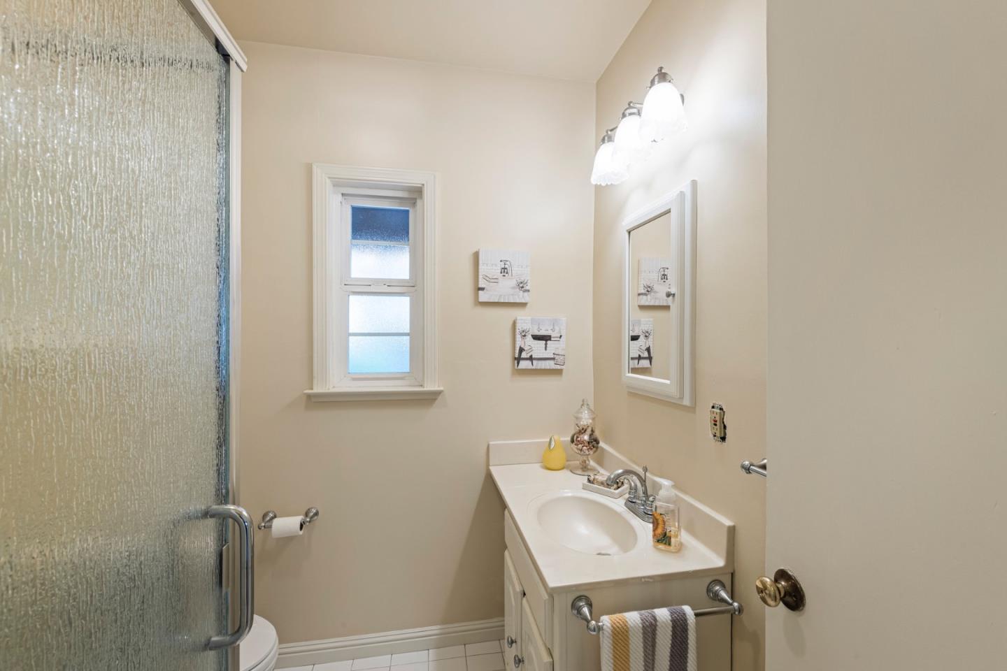 Detail Gallery Image 32 of 64 For 13755 Columbet Ave, San Martin,  CA 95046 - 3 Beds | 2 Baths