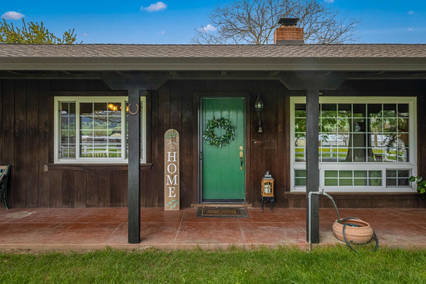 Detail Gallery Image 6 of 64 For 13755 Columbet Ave, San Martin,  CA 95046 - 3 Beds | 2 Baths