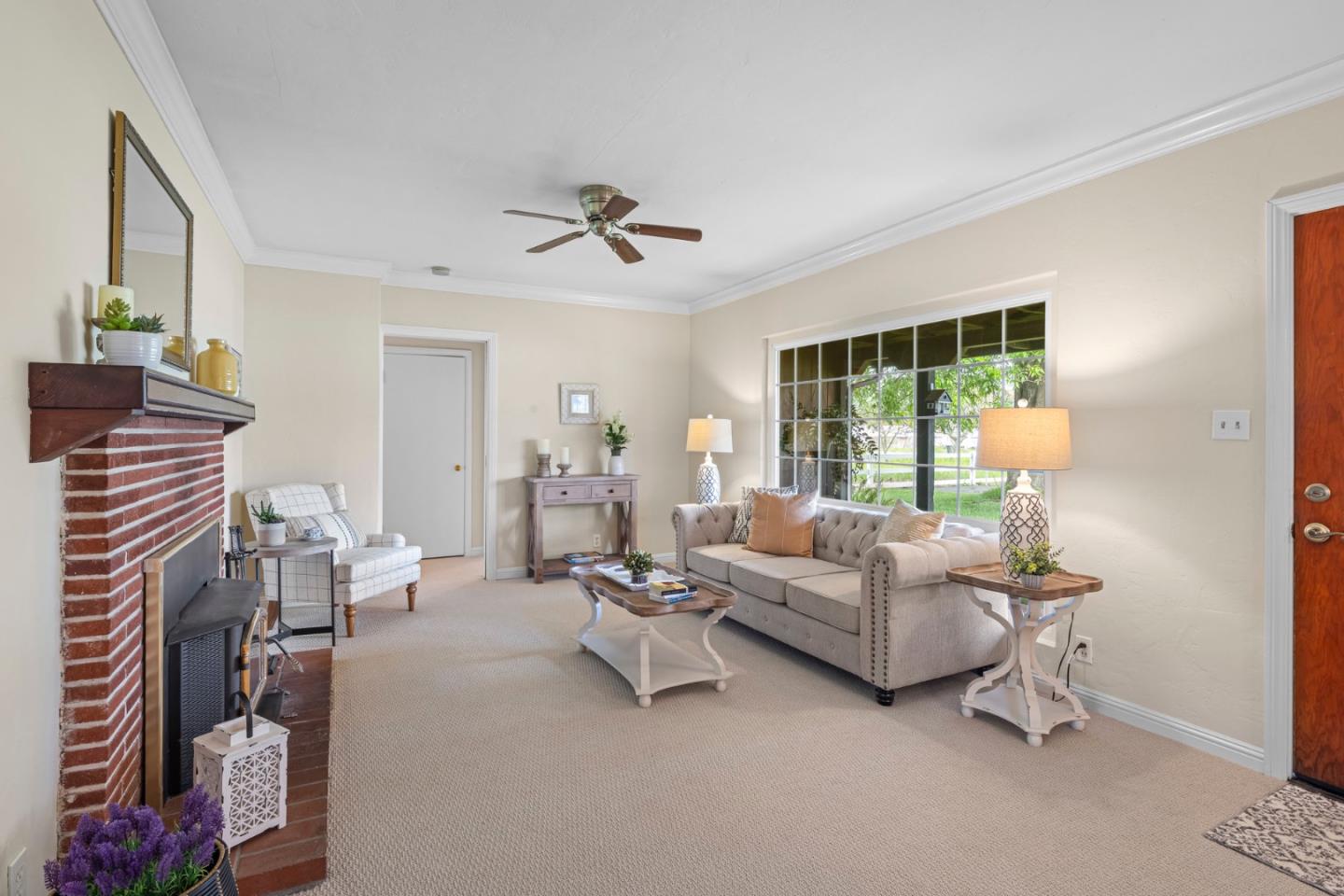 Detail Gallery Image 8 of 64 For 13755 Columbet Ave, San Martin,  CA 95046 - 3 Beds | 2 Baths