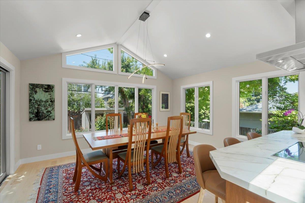 Detail Gallery Image 17 of 46 For 734 Oregon Ave, San Mateo,  CA 94402 - 4 Beds | 3/1 Baths