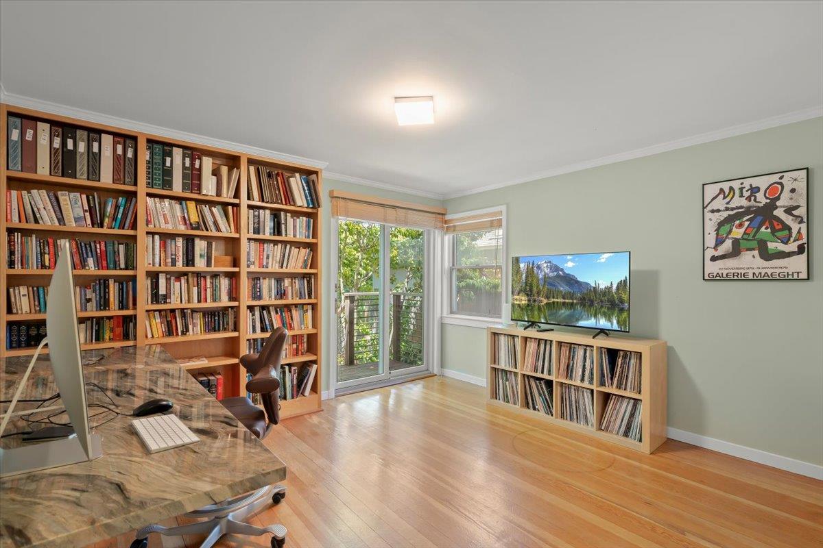 Detail Gallery Image 19 of 46 For 734 Oregon Ave, San Mateo,  CA 94402 - 4 Beds | 3/1 Baths