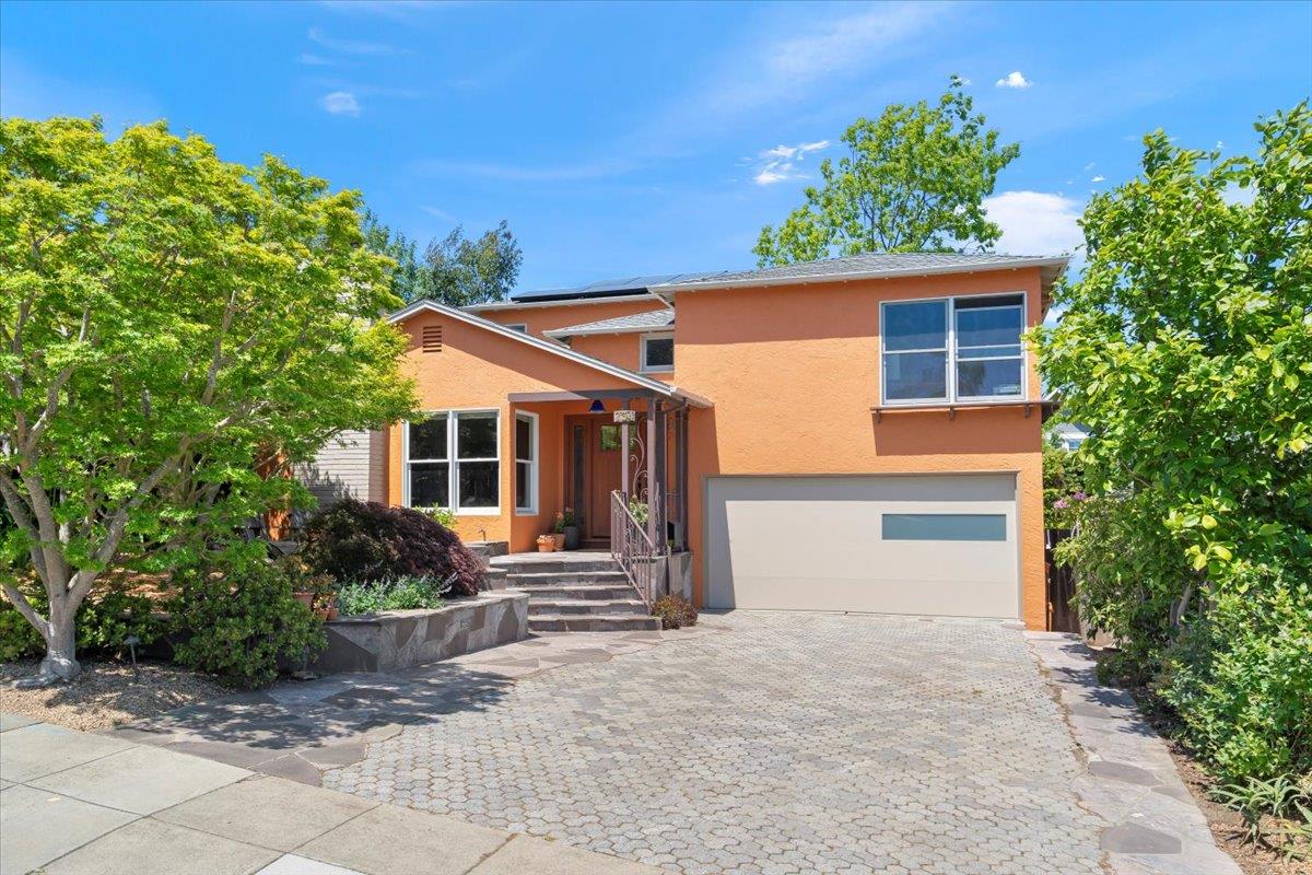 Detail Gallery Image 2 of 46 For 734 Oregon Ave, San Mateo,  CA 94402 - 4 Beds | 3/1 Baths