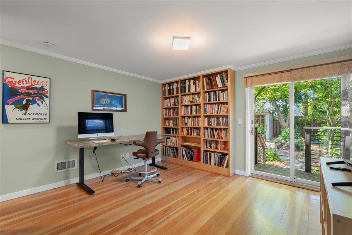 Detail Gallery Image 20 of 46 For 734 Oregon Ave, San Mateo,  CA 94402 - 4 Beds | 3/1 Baths