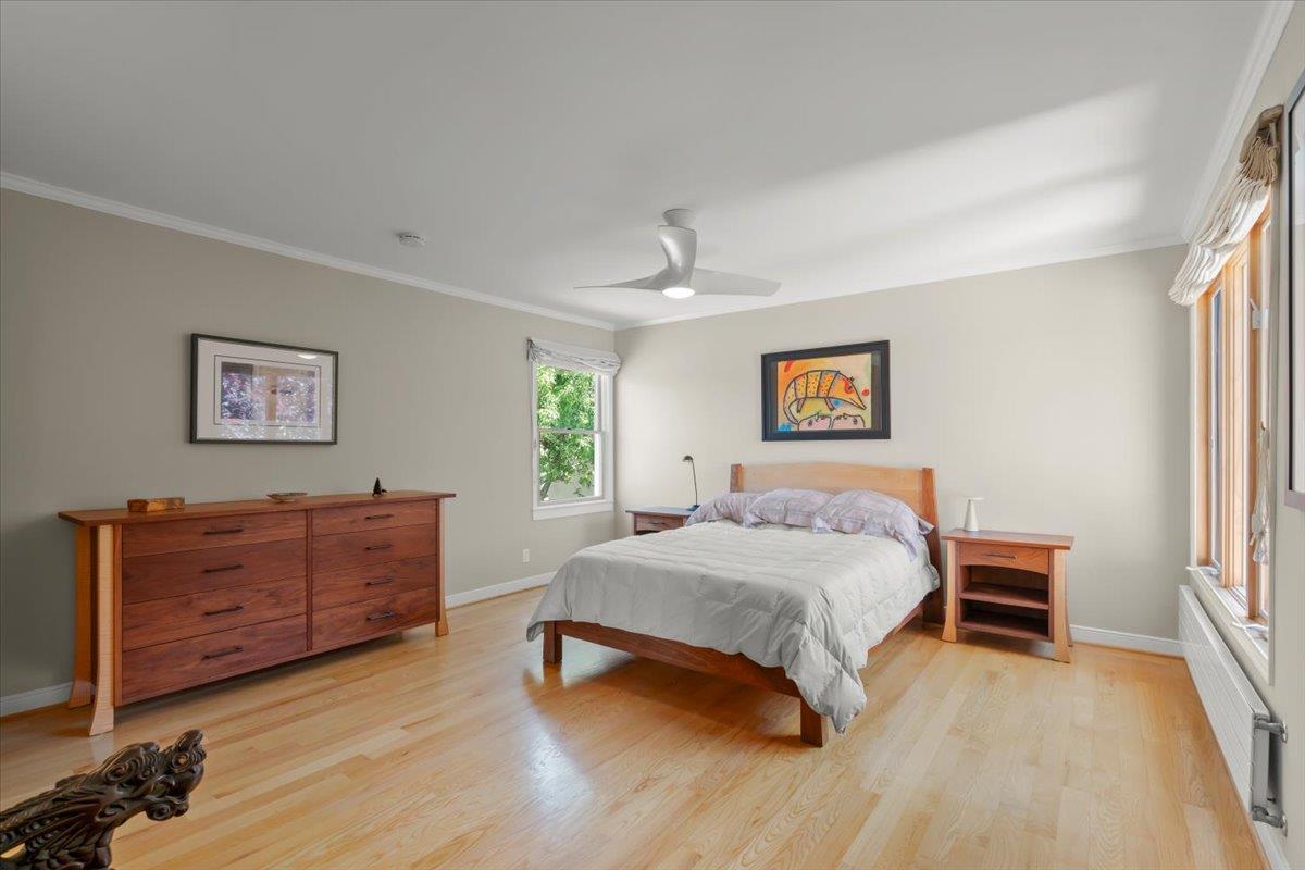 Detail Gallery Image 21 of 46 For 734 Oregon Ave, San Mateo,  CA 94402 - 4 Beds | 3/1 Baths