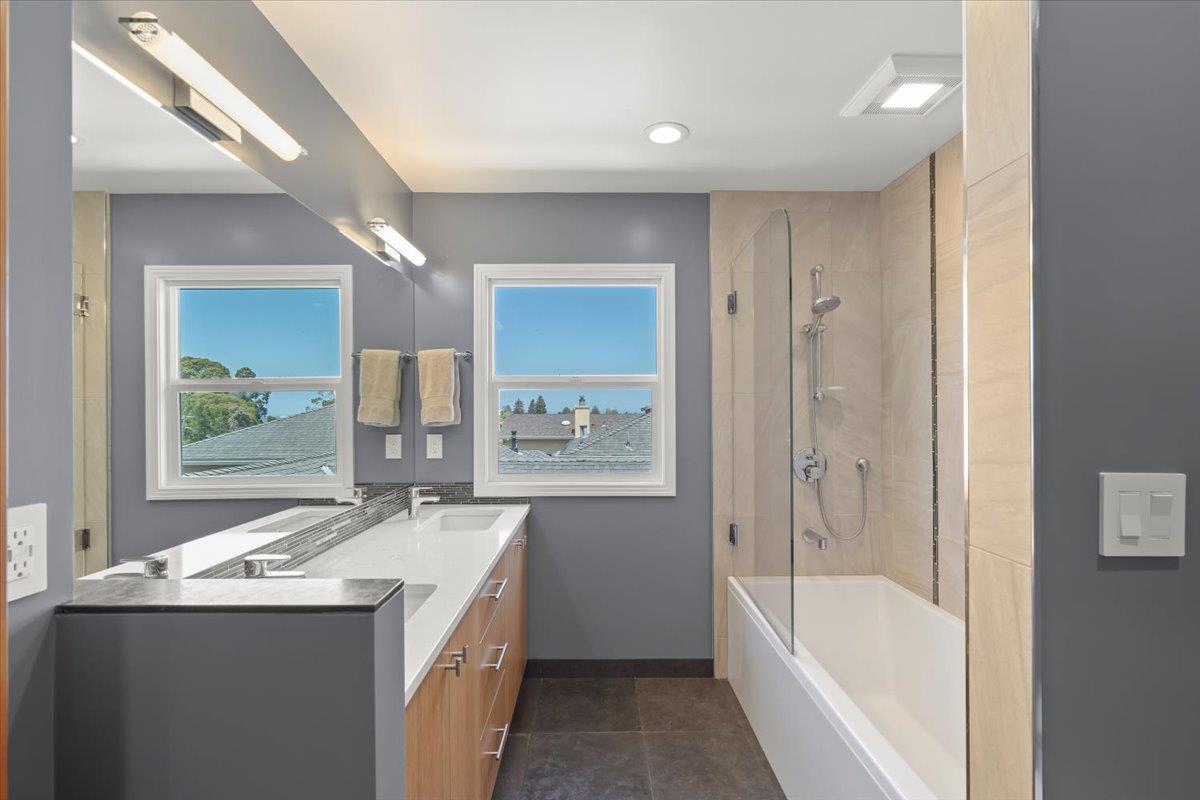 Detail Gallery Image 31 of 46 For 734 Oregon Ave, San Mateo,  CA 94402 - 4 Beds | 3/1 Baths