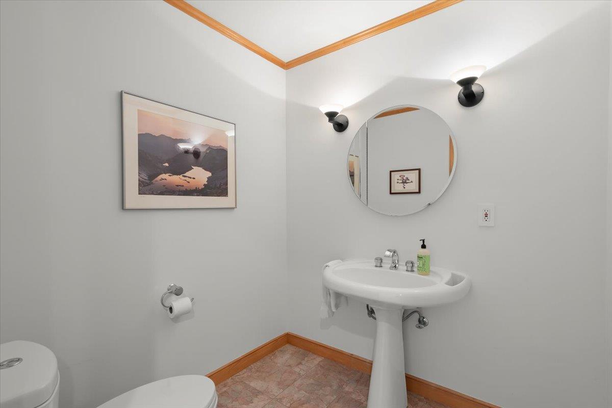 Detail Gallery Image 36 of 46 For 734 Oregon Ave, San Mateo,  CA 94402 - 4 Beds | 3/1 Baths