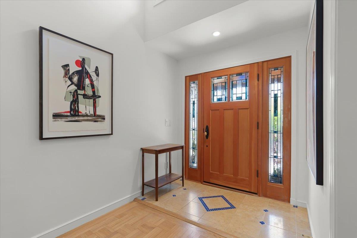 Detail Gallery Image 5 of 46 For 734 Oregon Ave, San Mateo,  CA 94402 - 4 Beds | 3/1 Baths