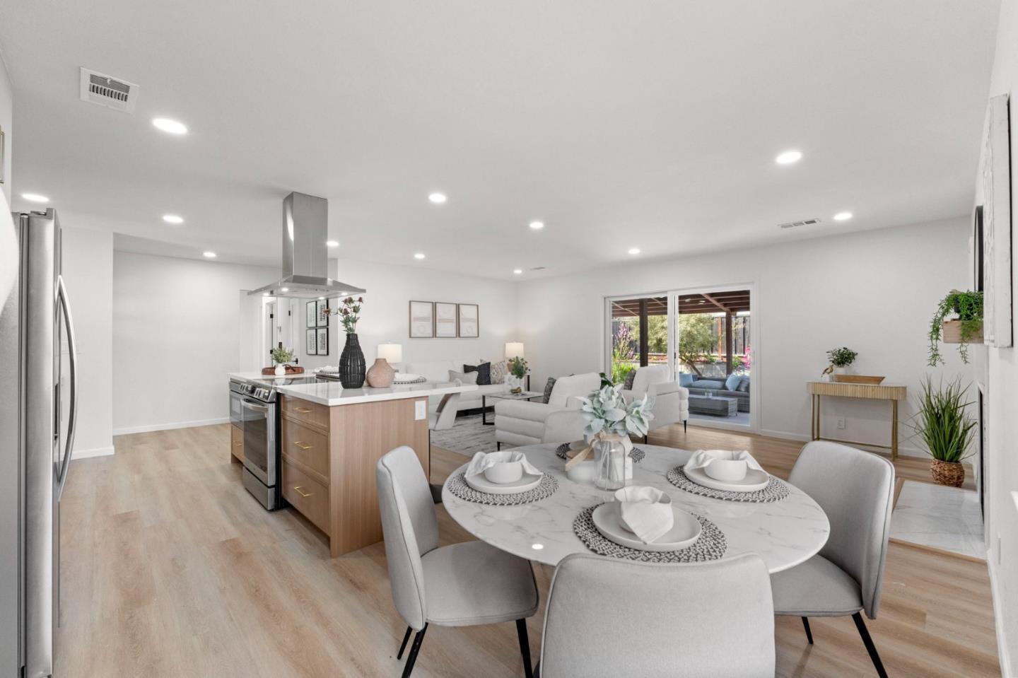 Detail Gallery Image 11 of 42 For 5273 Estrade Dr, San Jose,  CA 95118 - 3 Beds | 2 Baths