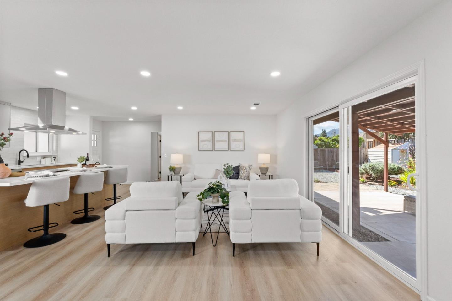 Detail Gallery Image 13 of 42 For 5273 Estrade Dr, San Jose,  CA 95118 - 3 Beds | 2 Baths