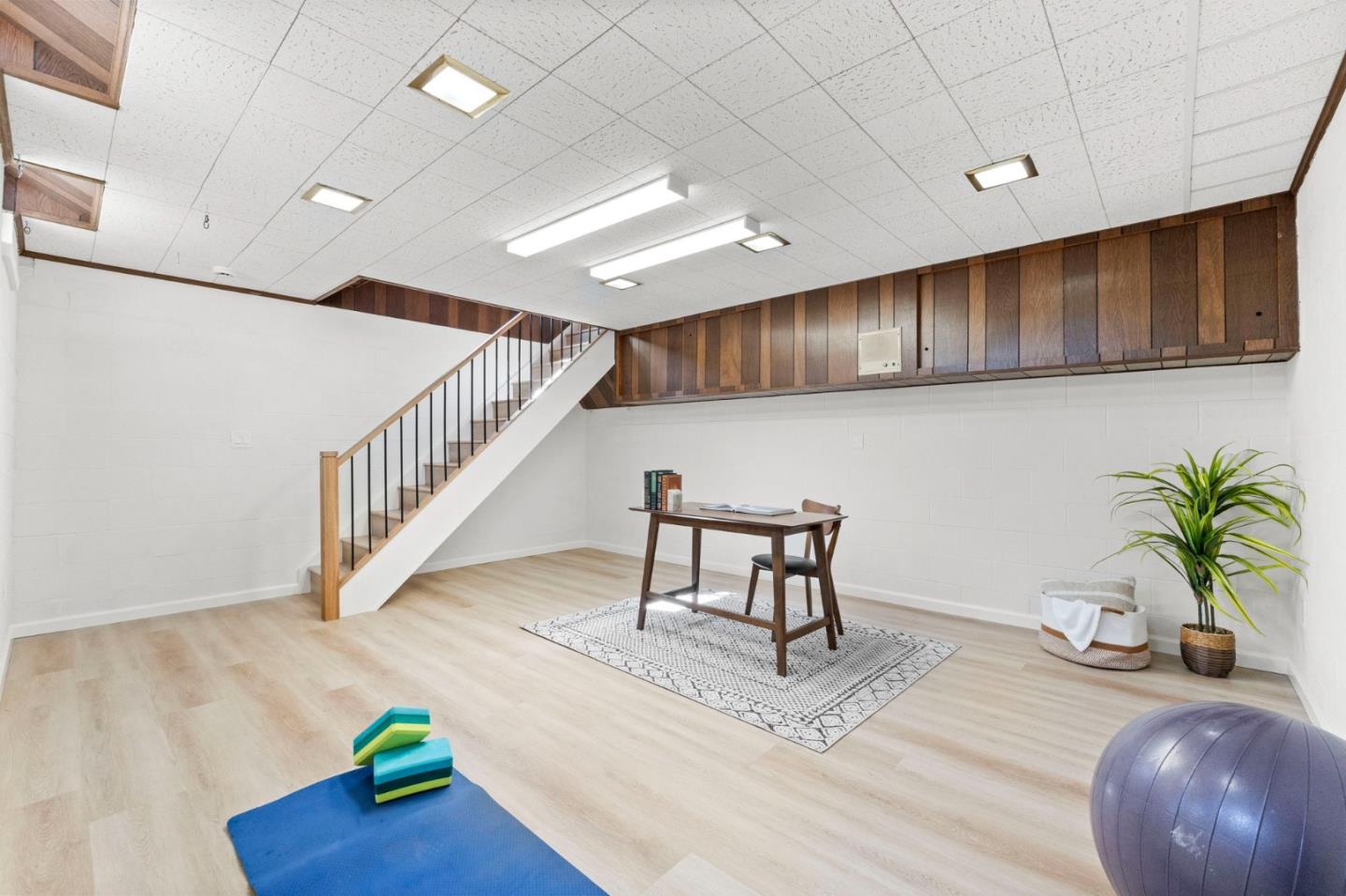 Detail Gallery Image 23 of 42 For 5273 Estrade Dr, San Jose,  CA 95118 - 3 Beds | 2 Baths