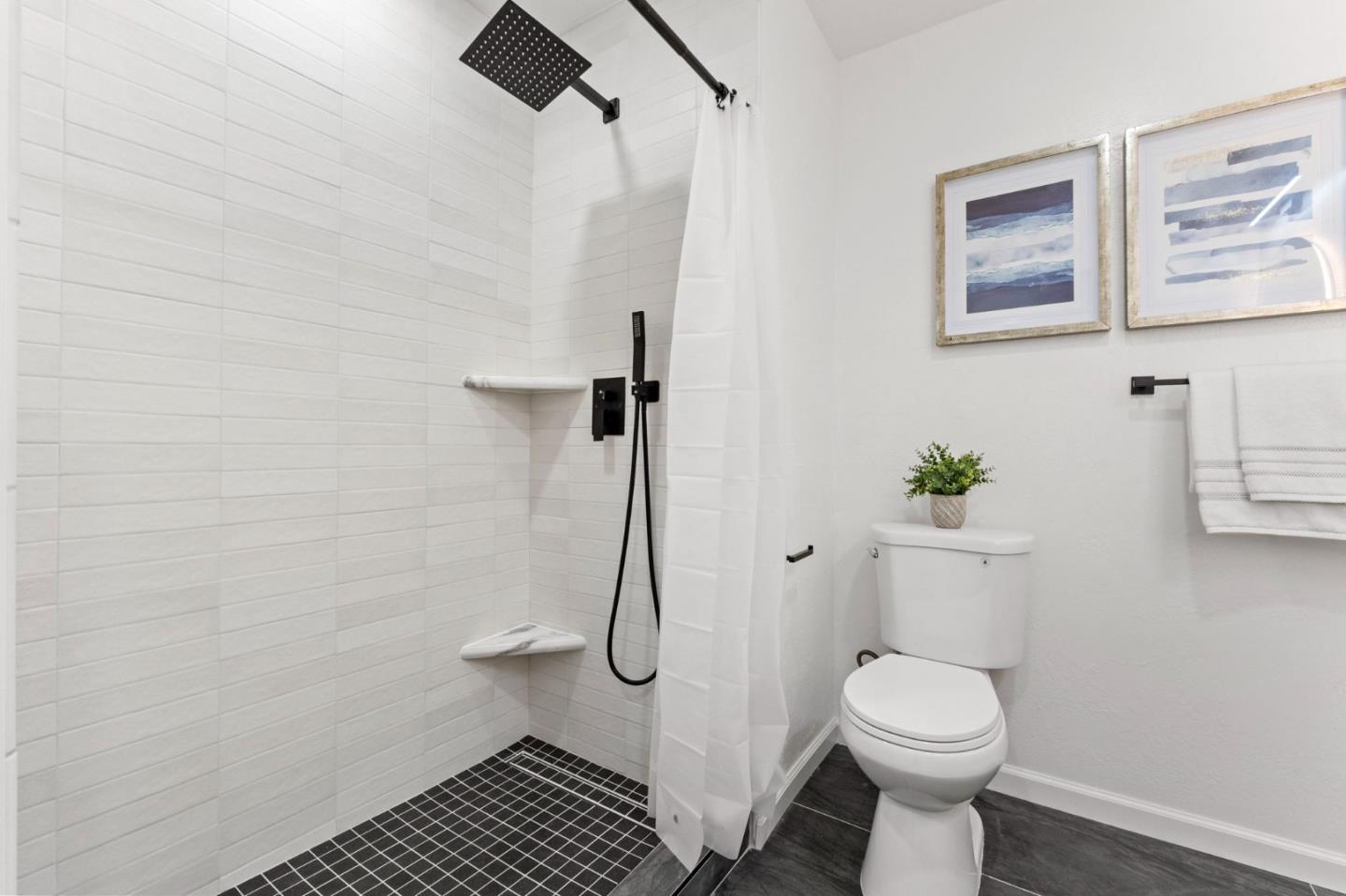 Detail Gallery Image 28 of 42 For 5273 Estrade Dr, San Jose,  CA 95118 - 3 Beds | 2 Baths