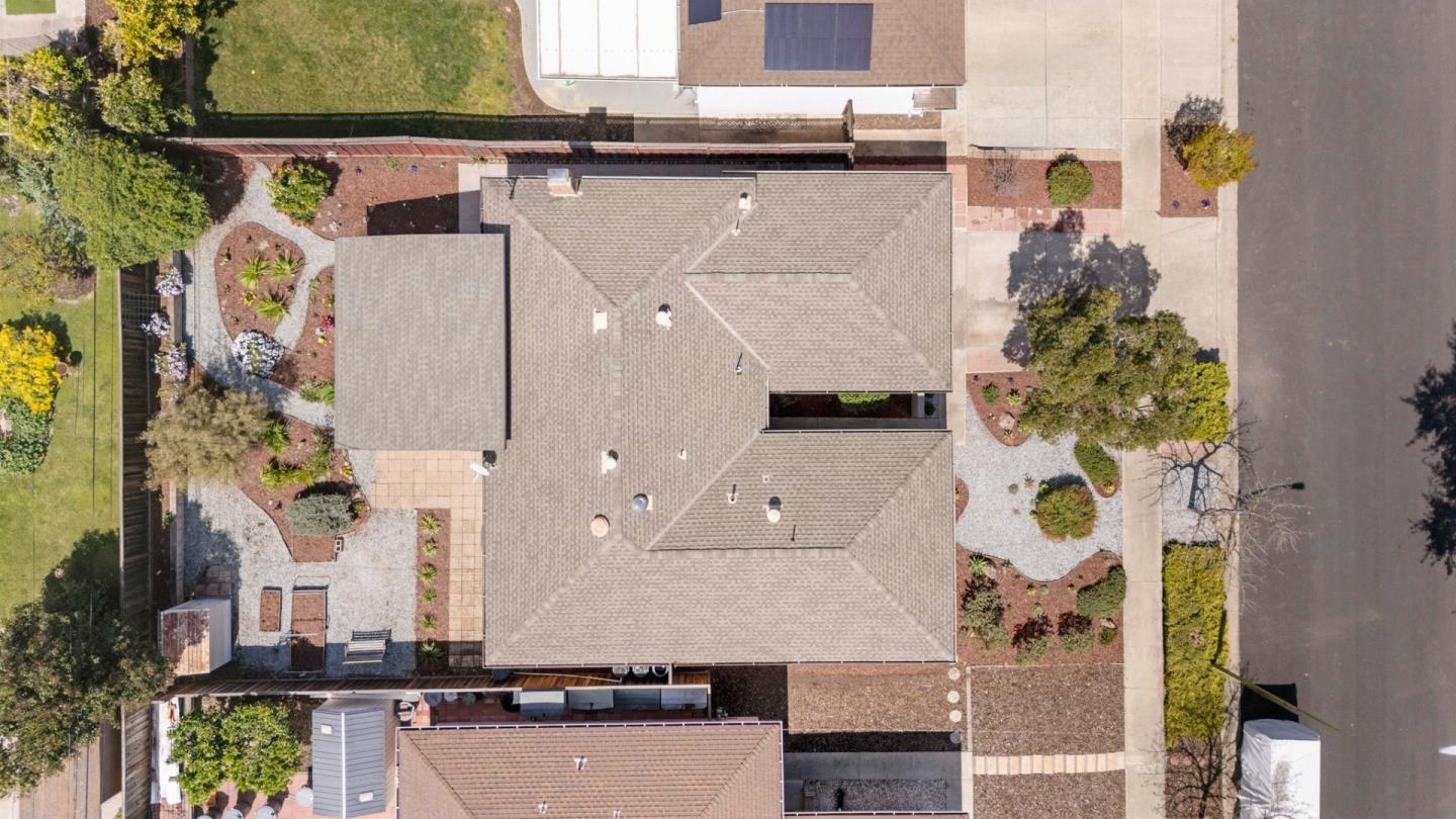Detail Gallery Image 40 of 42 For 5273 Estrade Dr, San Jose,  CA 95118 - 3 Beds | 2 Baths