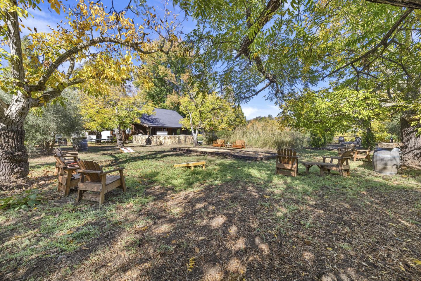 Detail Gallery Image 109 of 178 For 2551 Grant St, Calistoga,  CA 94515 - 6 Beds | 6/2 Baths