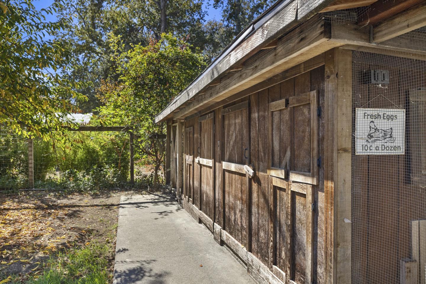 Detail Gallery Image 117 of 178 For 2551 Grant St, Calistoga,  CA 94515 - 6 Beds | 6/2 Baths