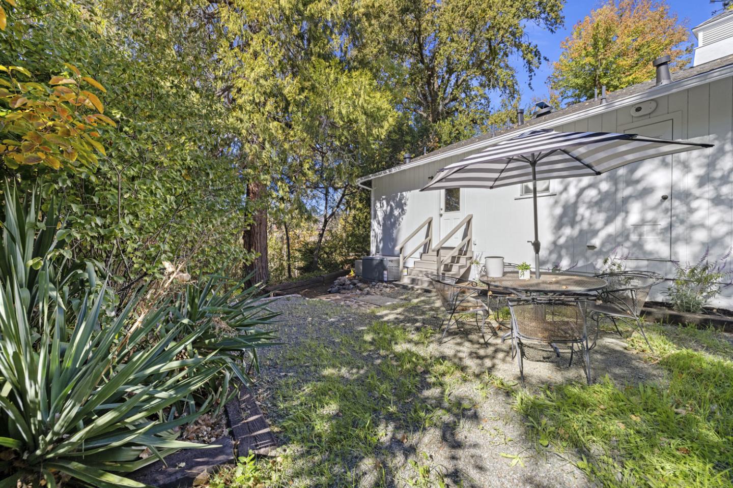 Detail Gallery Image 119 of 178 For 2551 Grant St, Calistoga,  CA 94515 - 6 Beds | 6/2 Baths