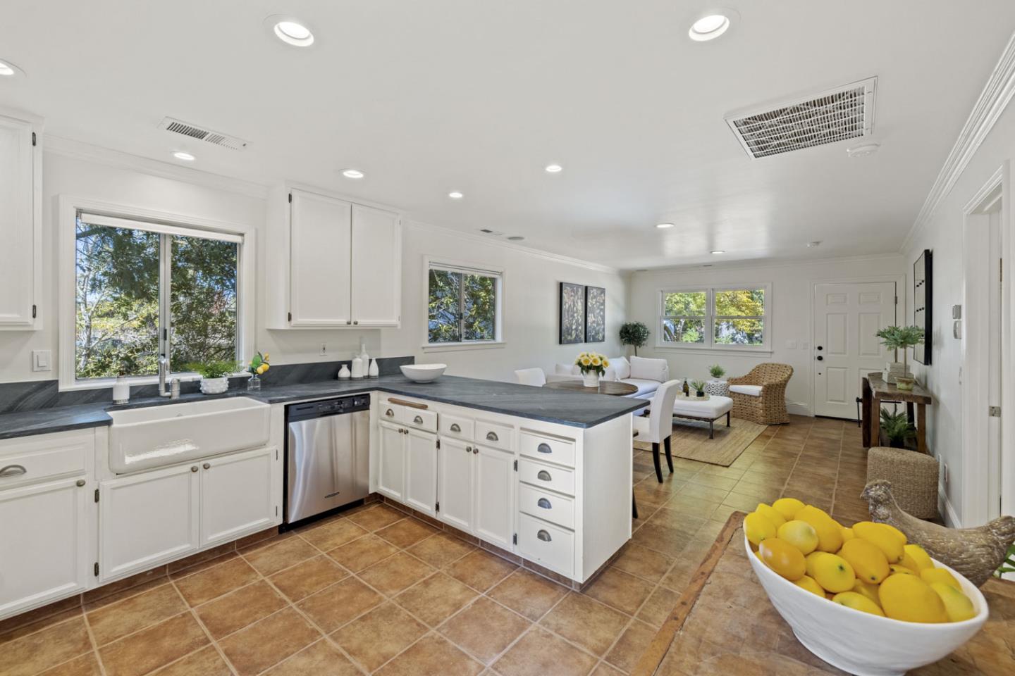 Detail Gallery Image 131 of 178 For 2551 Grant St, Calistoga,  CA 94515 - 6 Beds | 6/2 Baths