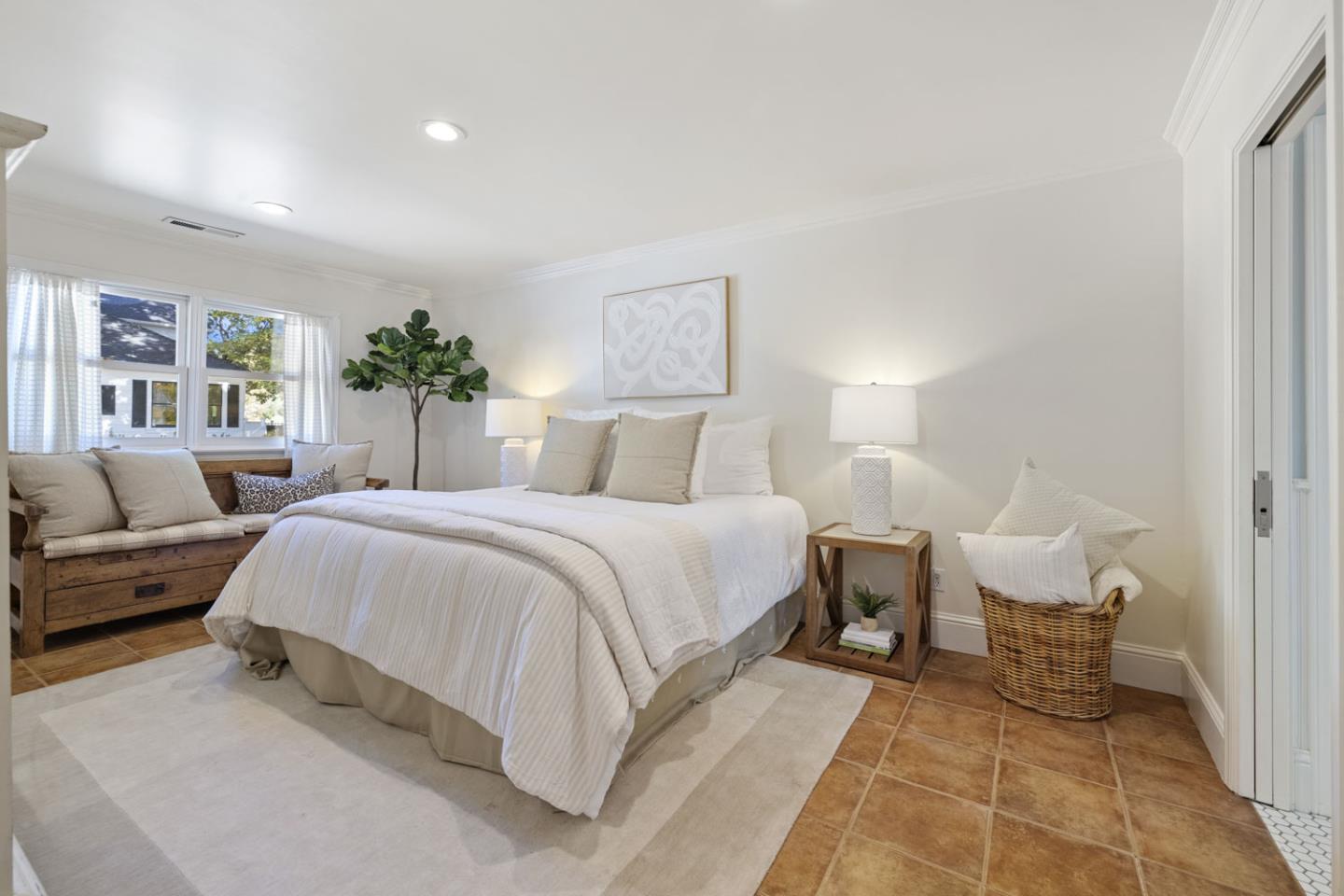 Detail Gallery Image 133 of 178 For 2551 Grant St, Calistoga,  CA 94515 - 6 Beds | 6/2 Baths