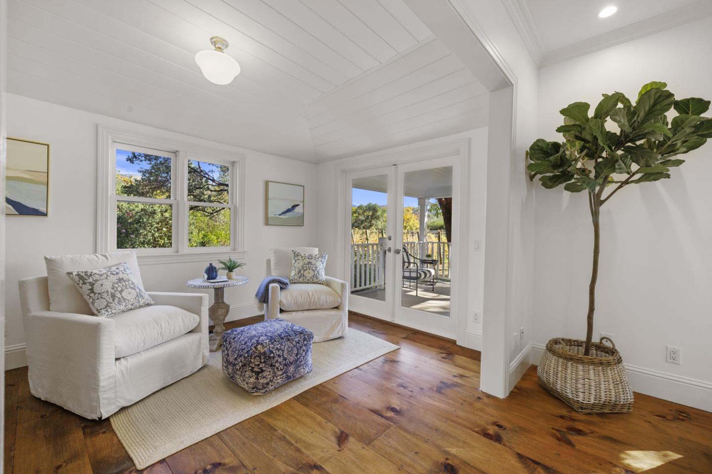 Detail Gallery Image 22 of 178 For 2551 Grant St, Calistoga,  CA 94515 - 6 Beds | 6/2 Baths