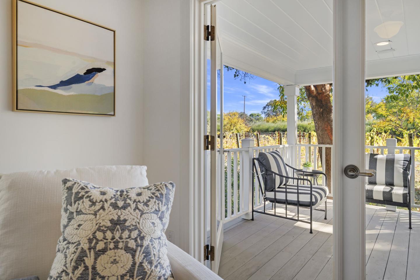 Detail Gallery Image 25 of 178 For 2551 Grant St, Calistoga,  CA 94515 - 6 Beds | 6/2 Baths