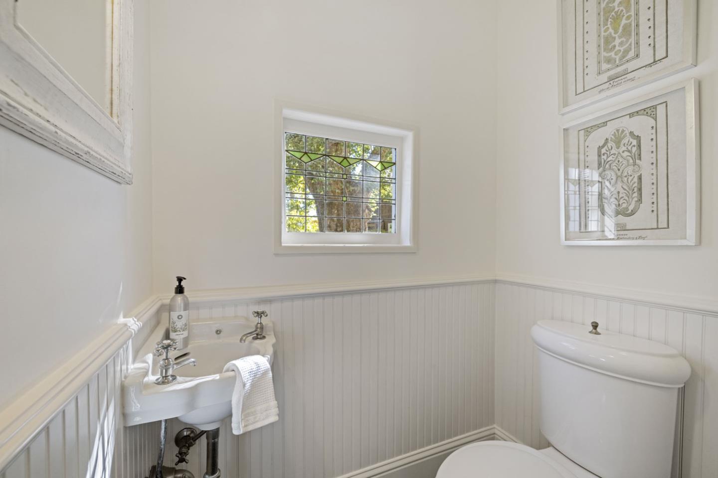 Detail Gallery Image 44 of 178 For 2551 Grant St, Calistoga,  CA 94515 - 6 Beds | 6/2 Baths