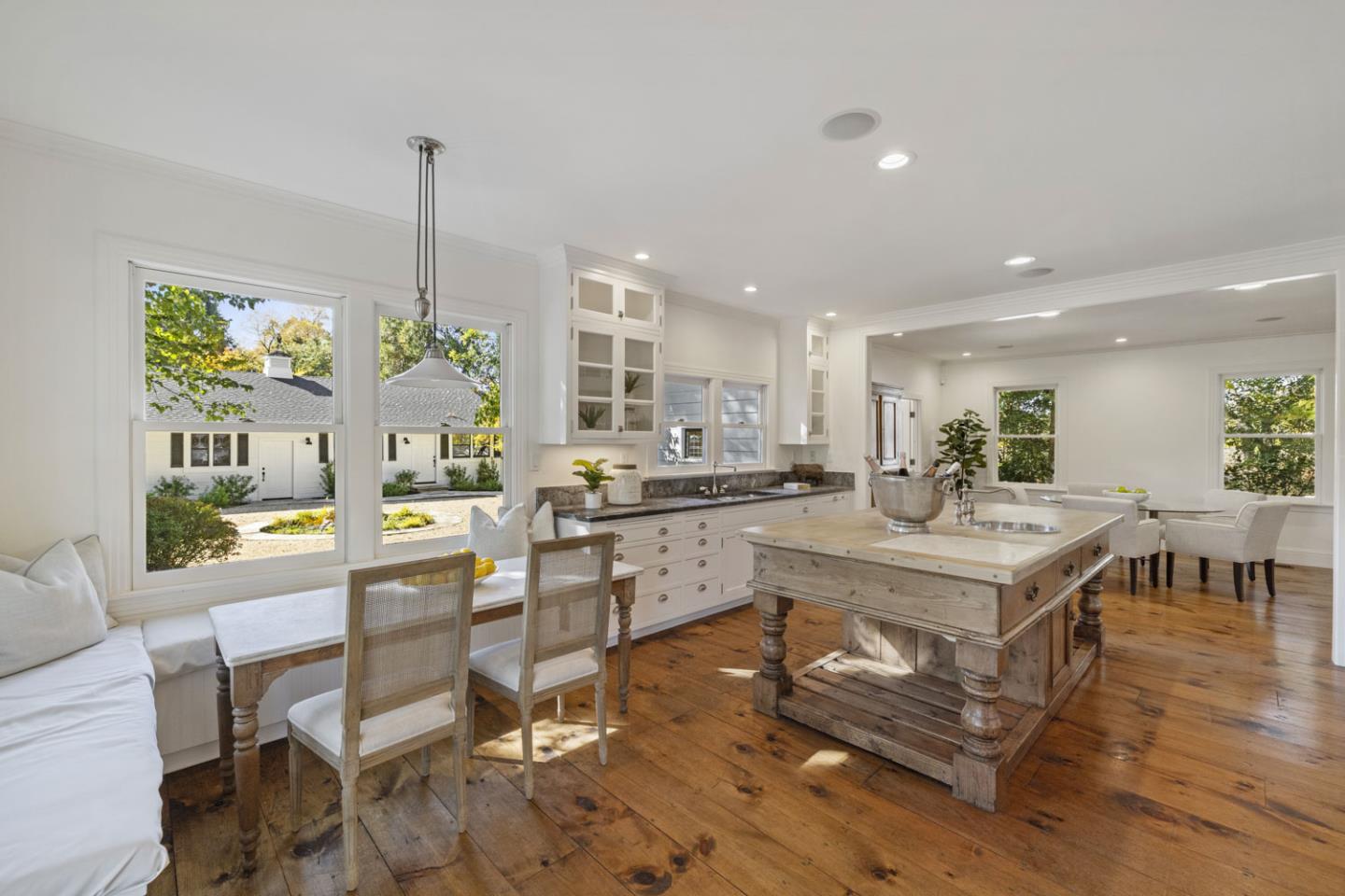 Detail Gallery Image 52 of 178 For 2551 Grant St, Calistoga,  CA 94515 - 6 Beds | 6/2 Baths