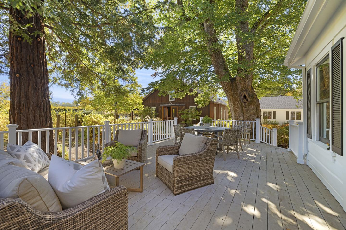 Detail Gallery Image 75 of 178 For 2551 Grant St, Calistoga,  CA 94515 - 6 Beds | 6/2 Baths