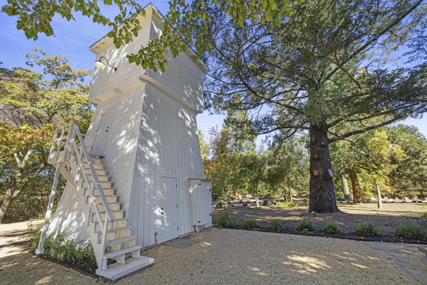 Detail Gallery Image 8 of 178 For 2551 Grant St, Calistoga,  CA 94515 - 6 Beds | 6/2 Baths