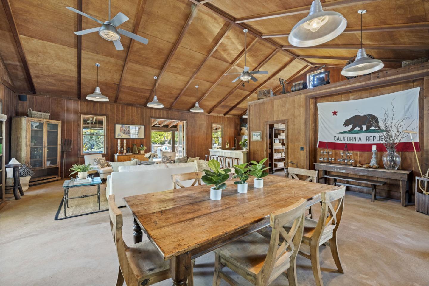 Detail Gallery Image 83 of 178 For 2551 Grant St, Calistoga,  CA 94515 - 6 Beds | 6/2 Baths